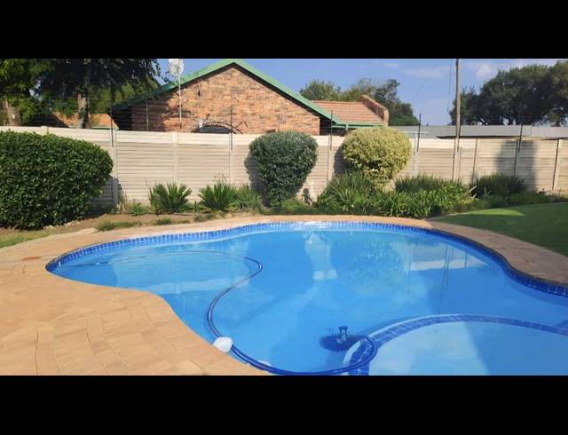 3 BEDROOM PROPERTY TO RENT IN VANDERBIJLPARK SW 2